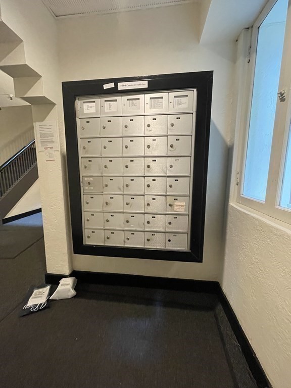 1662 Commonwealth Ave, Brighton