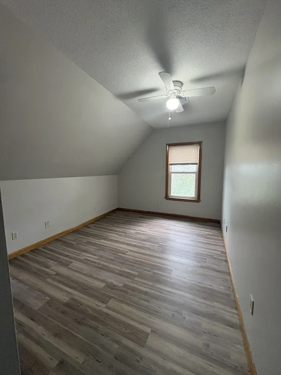 16 Harvard St, Chicopee