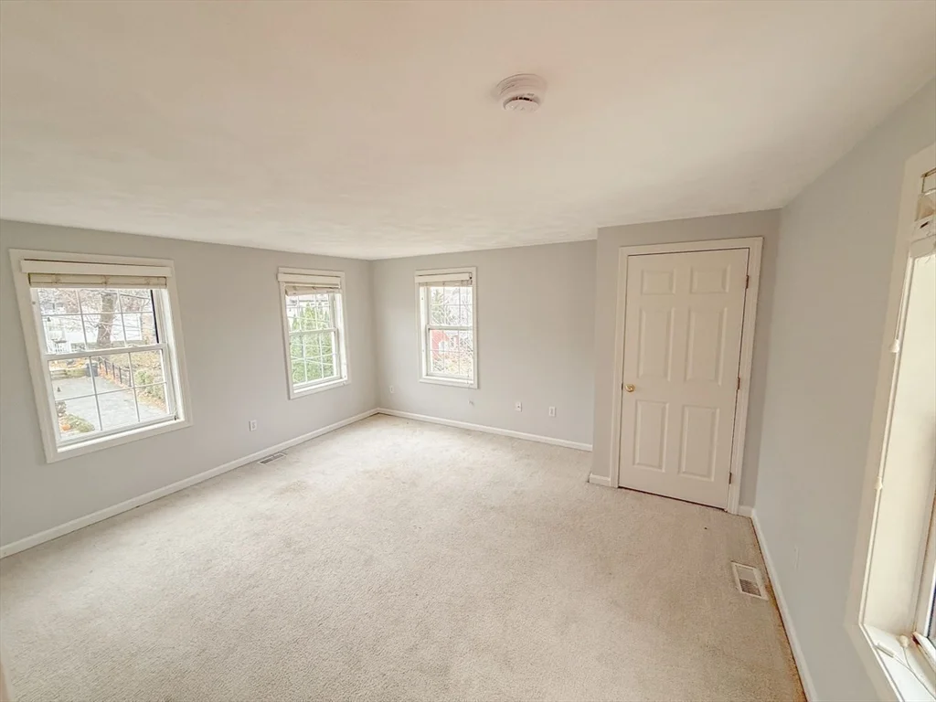 14 Eastern Ave, Riverside