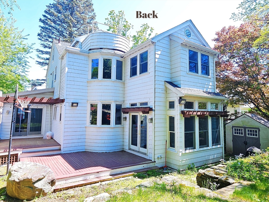 15 Hawthorne Ave, Arlington