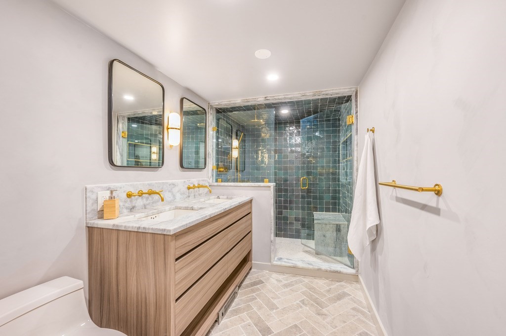 57 Fulton St, North End