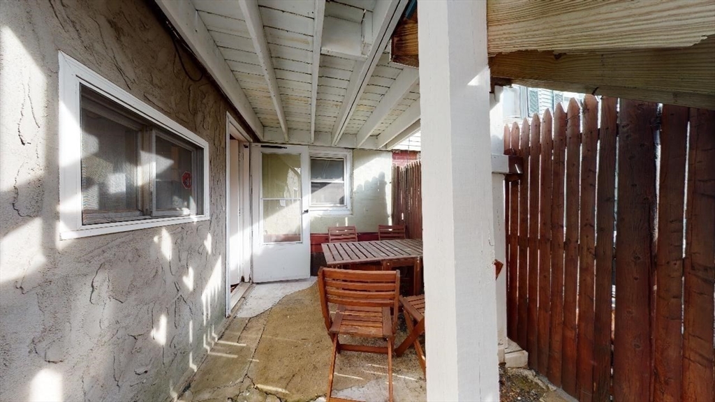 34B Lexington St, Eagle Hill