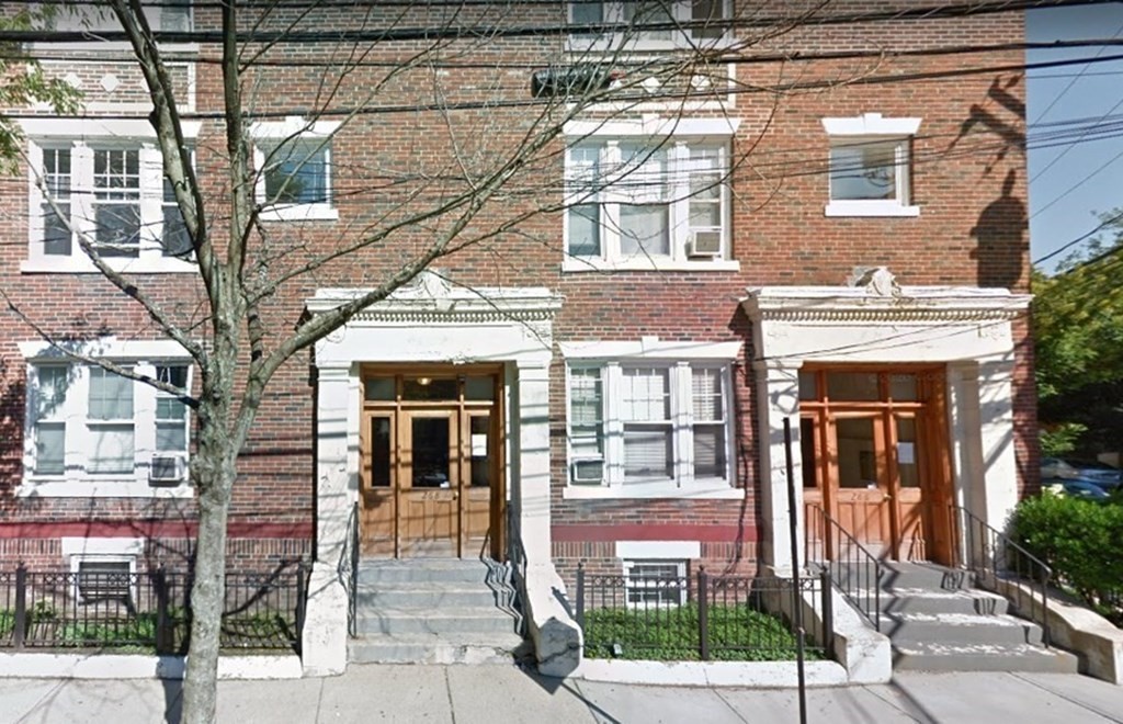 268 Windsor St, The Port