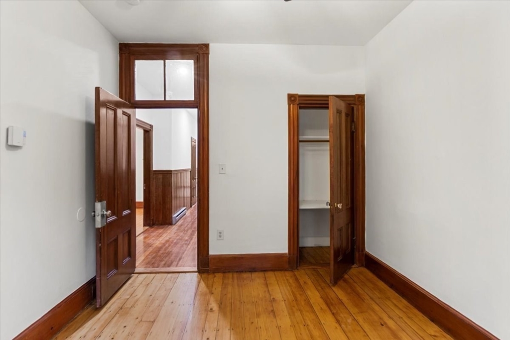 39 Kent St, Brookline Village