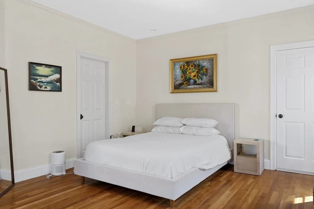 402 E 3rd St, South Boston
