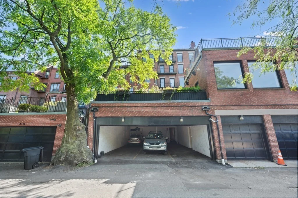 412 Beacon St, Back Bay