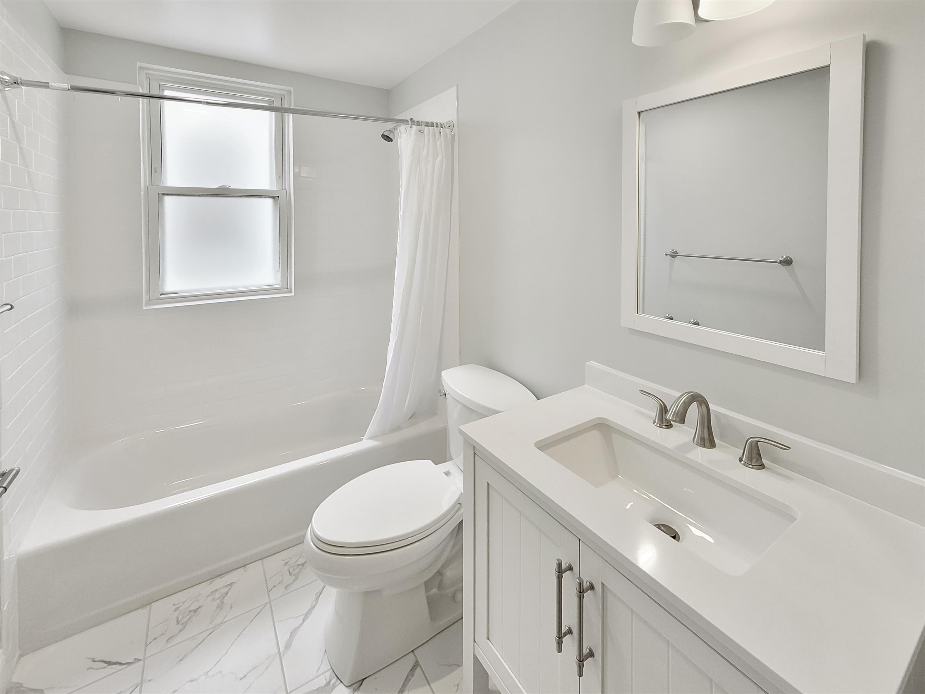 44 Guild St, Roxbury