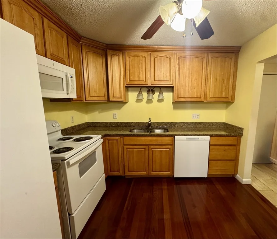 100 Cove Way, Quincy