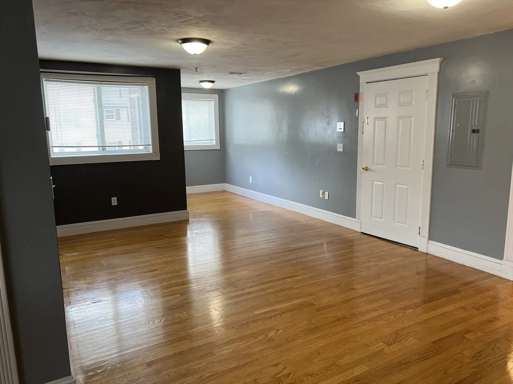 144 Washington St, Peabody