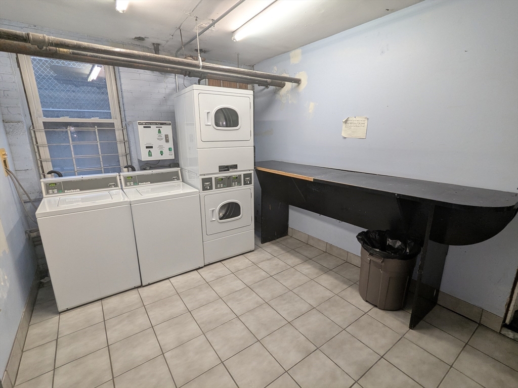 33 Walbridge St, Allston