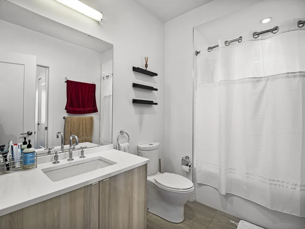 2 West Sixth St, South Boston