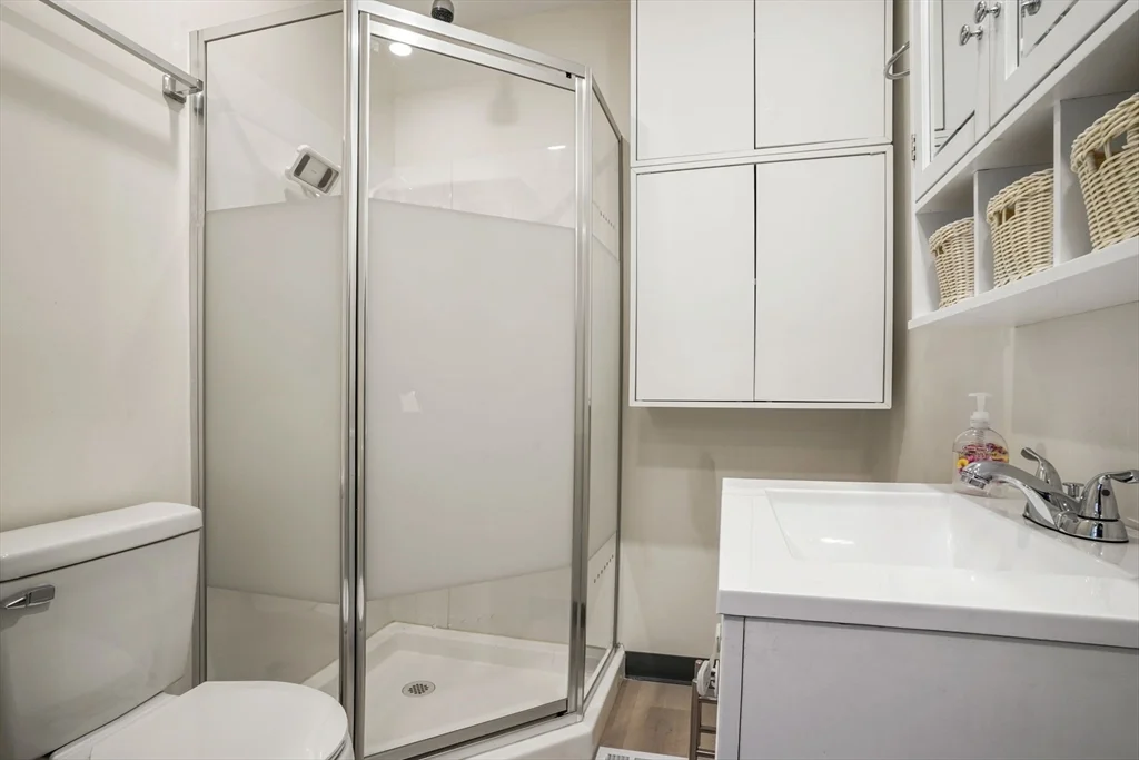 16 Gordon St, Malden