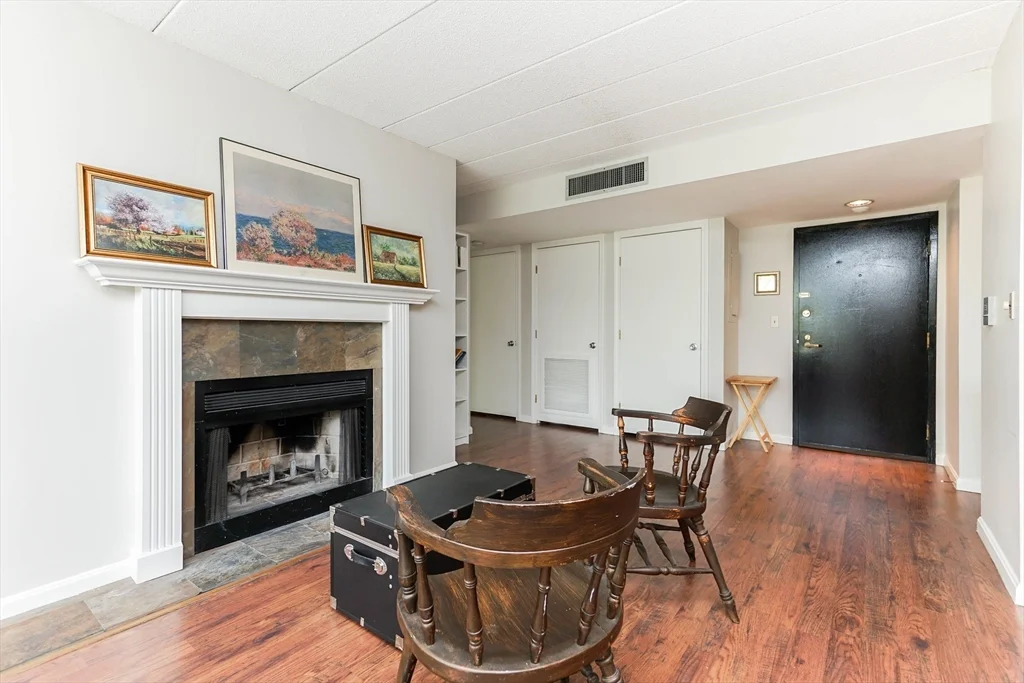 85 Brainerd Rd, Allston