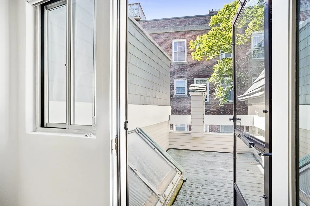 14 Chauncy St, Harvard Square