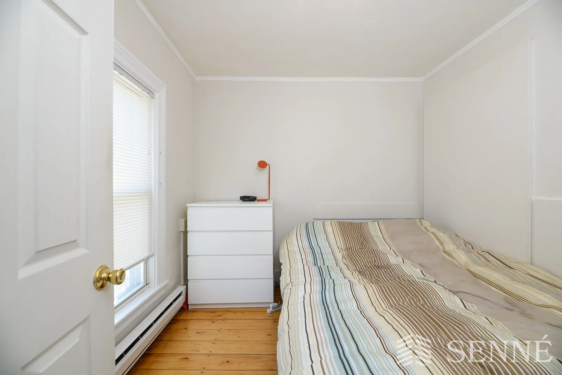 720 Massachusetts Ave, Riverside