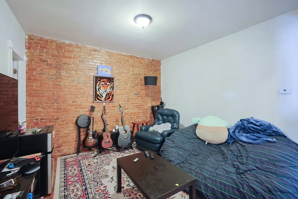 35 Adamson St, Allston