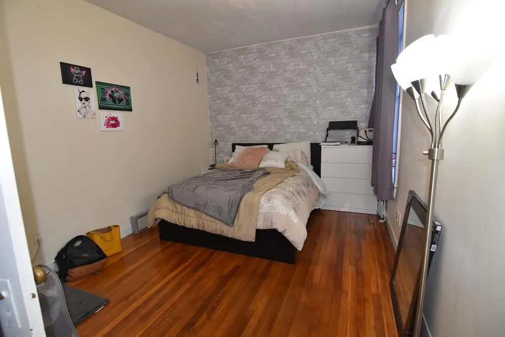 81 Gibbs, Coolidge Corner