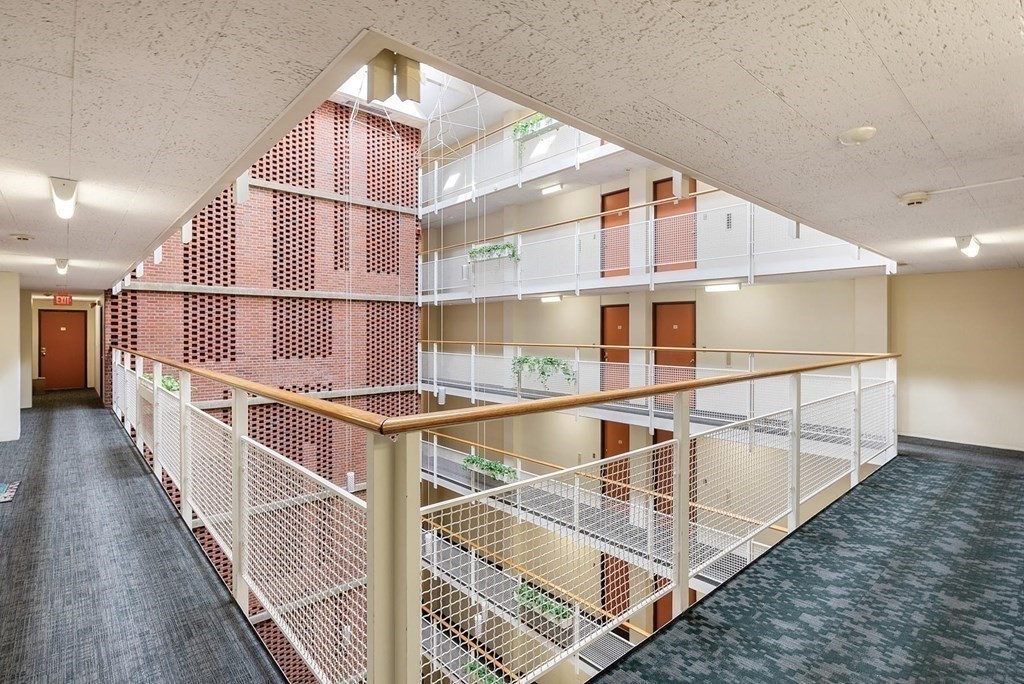 29 Concord Ave, Harvard Square