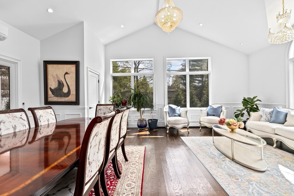 110 Redwood Rd, Newton