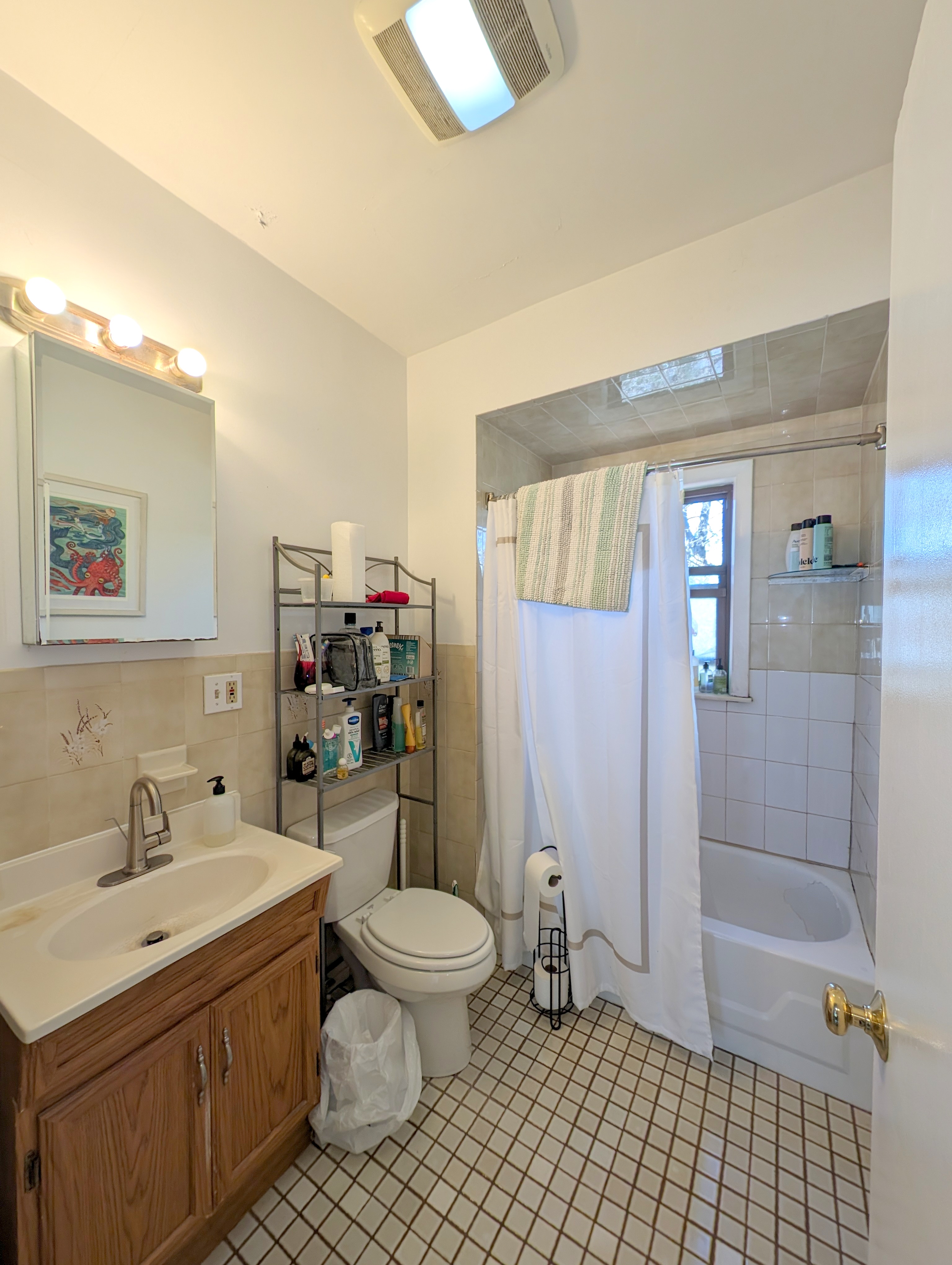 489 Main St, South Medford