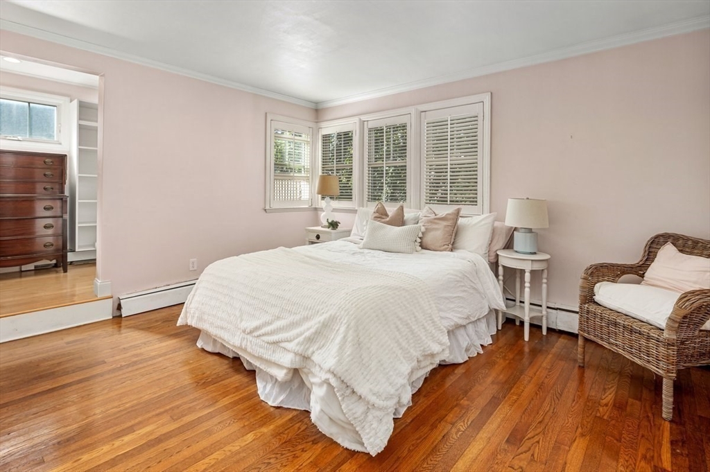 17 Musquashicut Ave, Minot