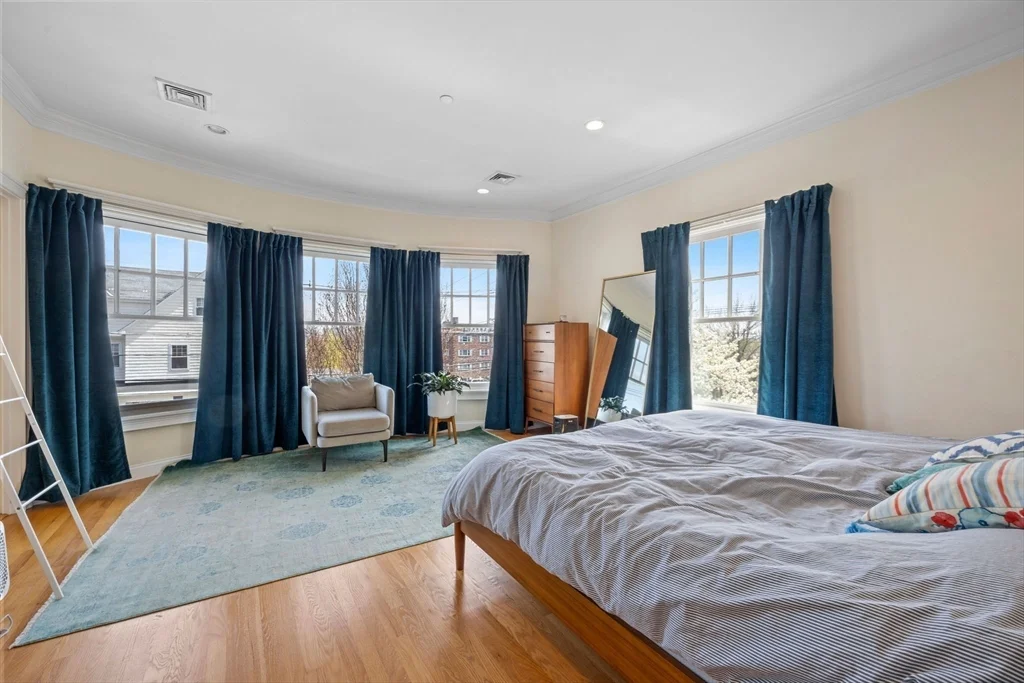 2 Benton Rd, Spring Hill