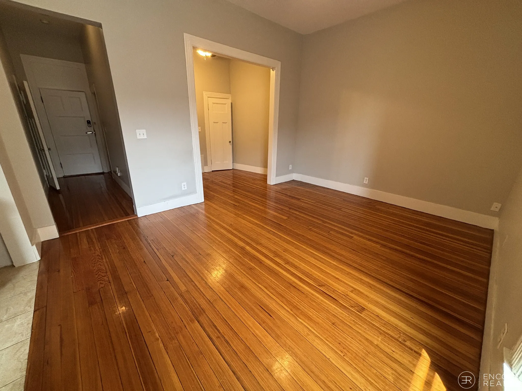 9 Sewall Ave, Coolidge Corner