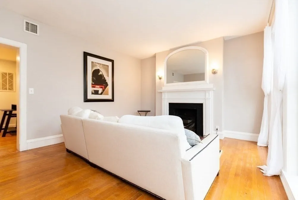 78 Harvard Ave, Harvard Avenue