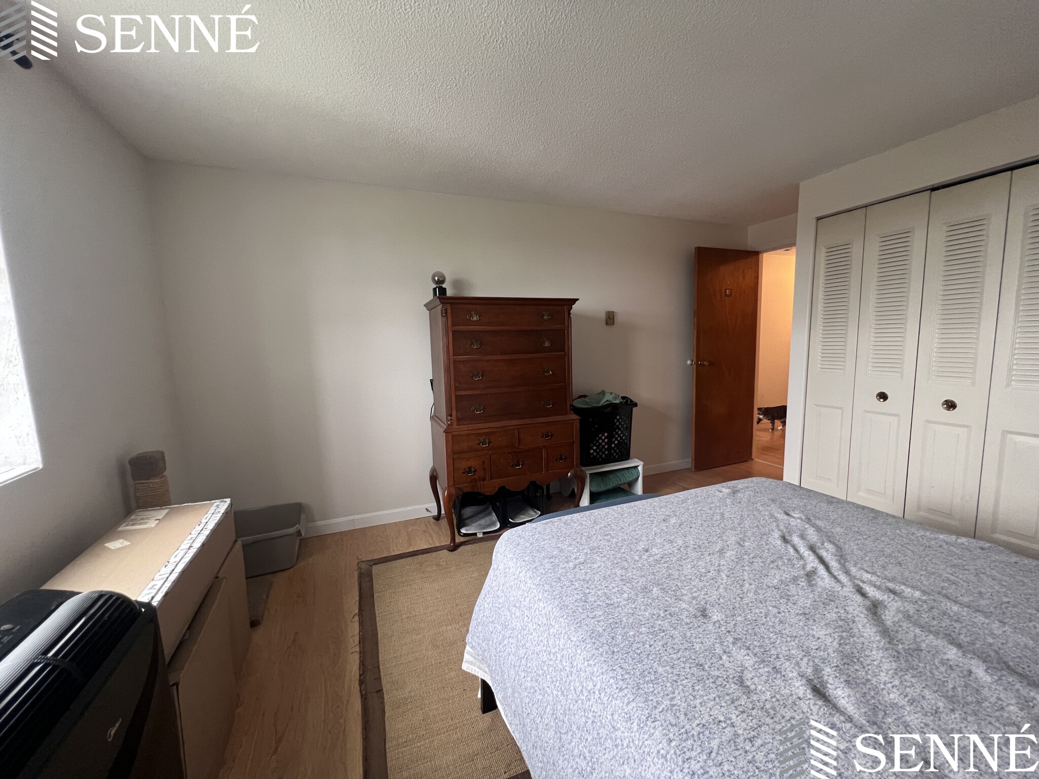 94 Beacon St, Ward Two