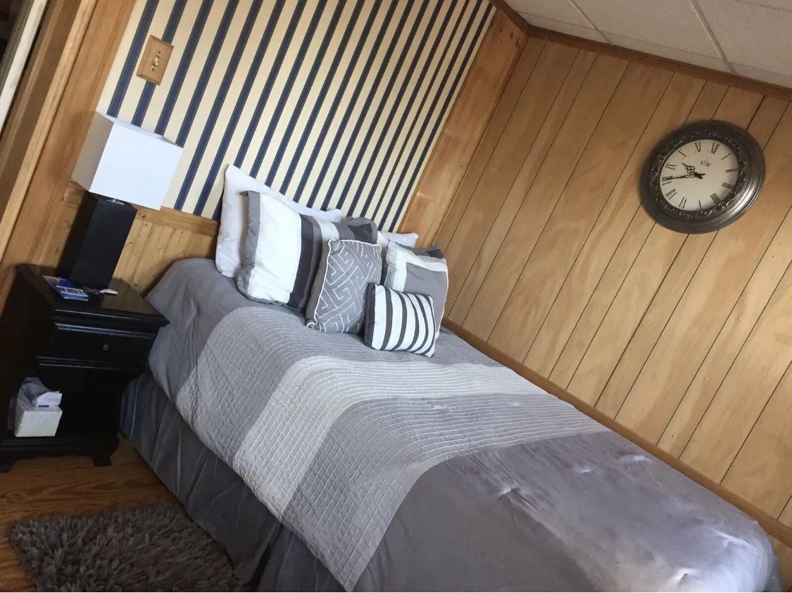 132 Bremen St, East Boston