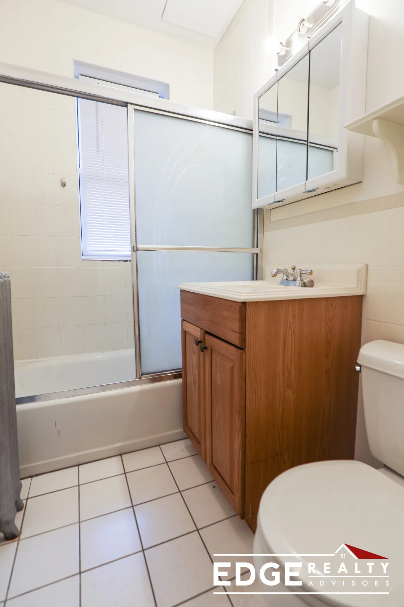 79 Glenville Ave, Brighton