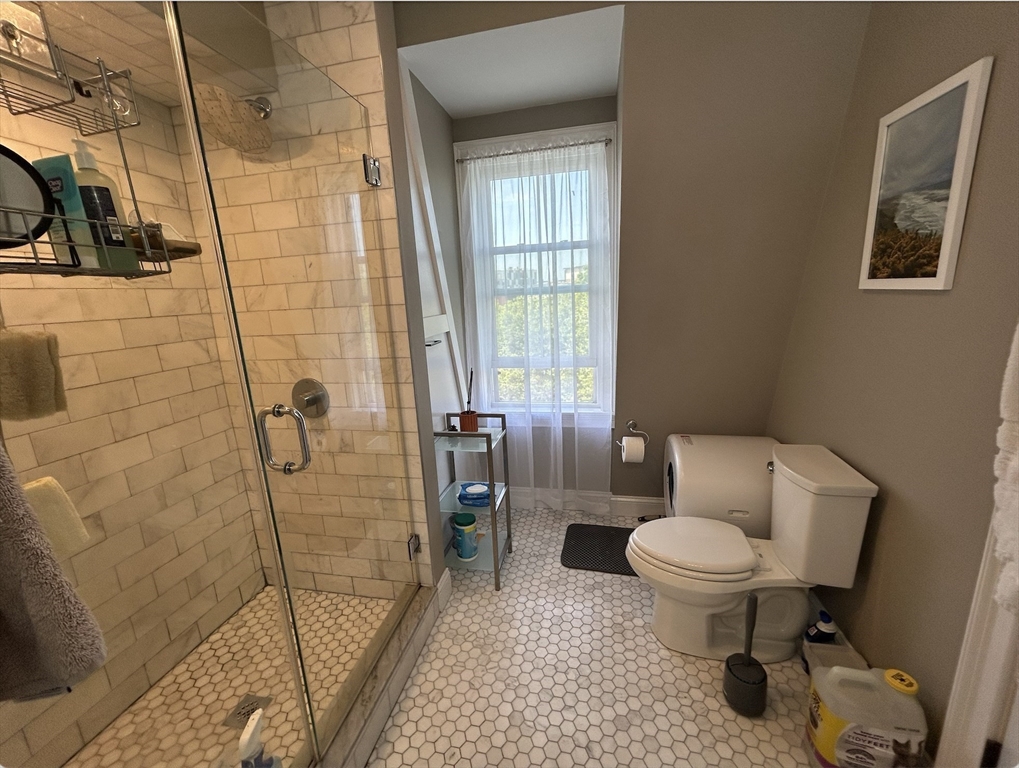 179 London St, East Boston