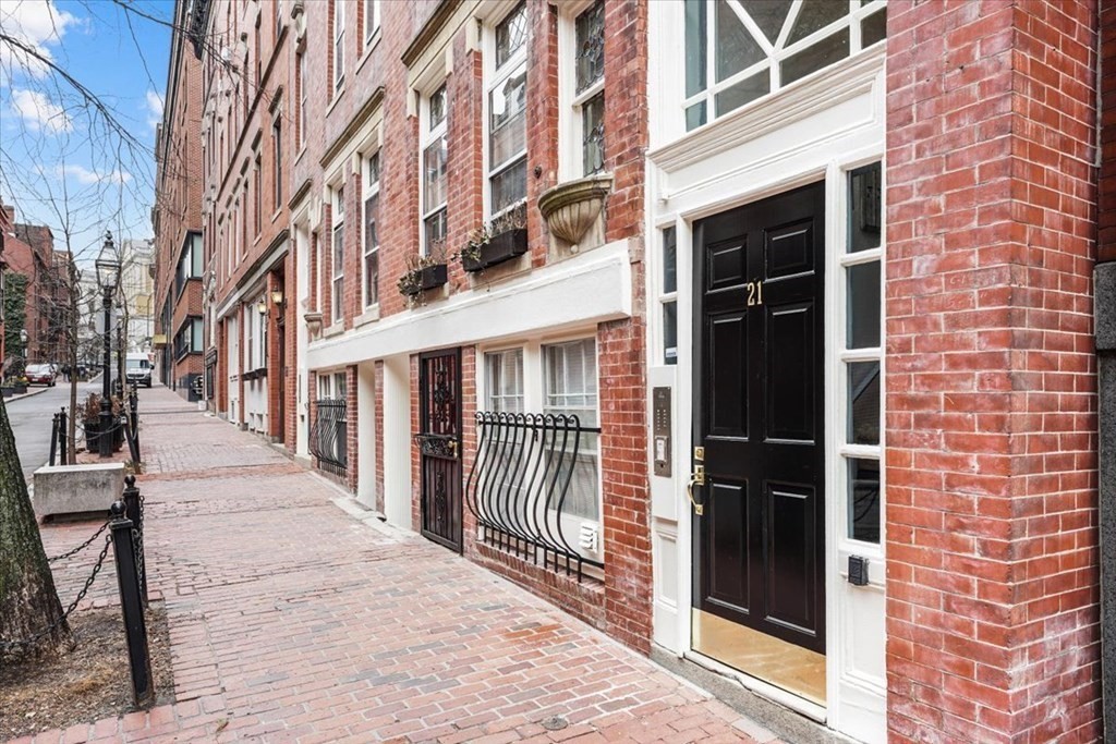 21 Temple St, Beacon Hill