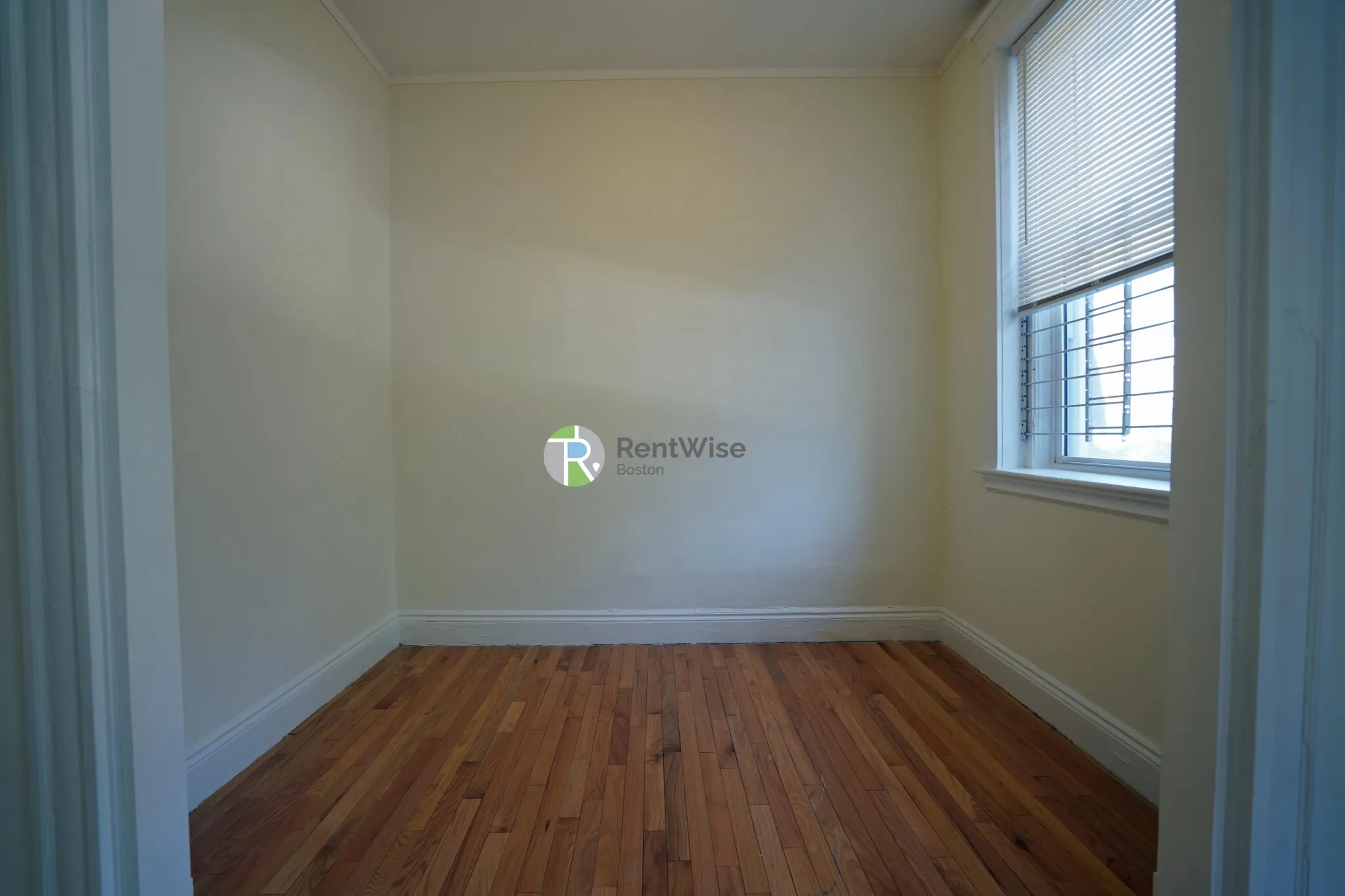 14 Orkney Rd, Brighton