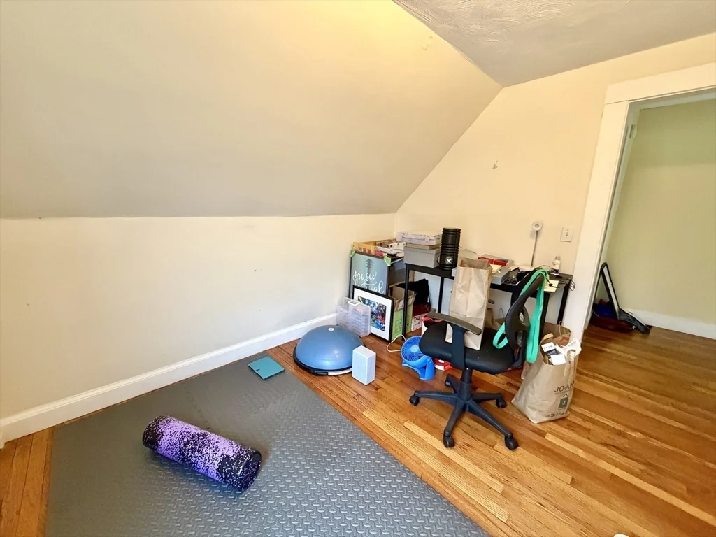 17 Clinton St, Newton