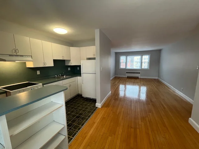 179 Elm St, Davis Square