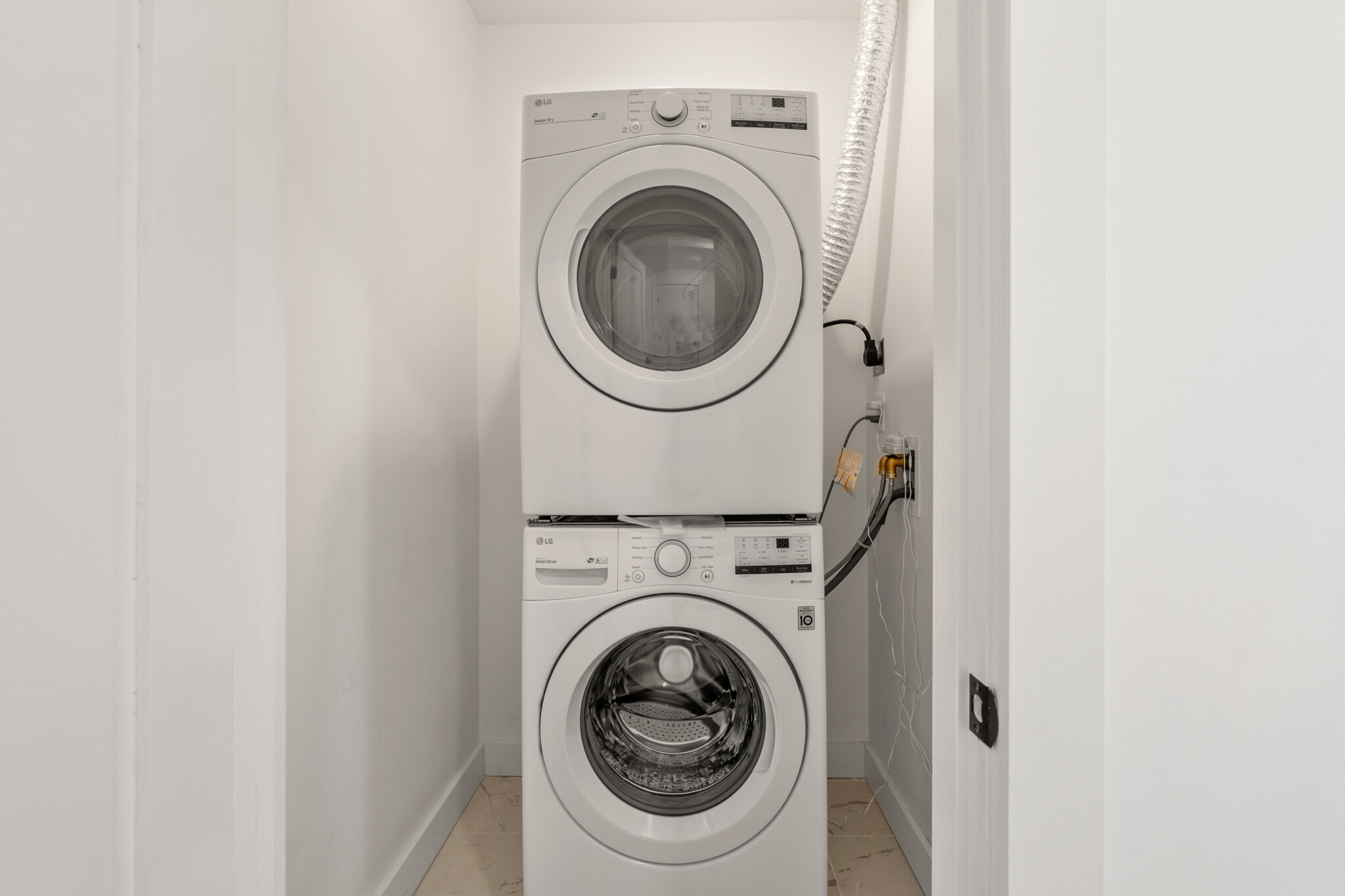 917 Bennington St, East Boston