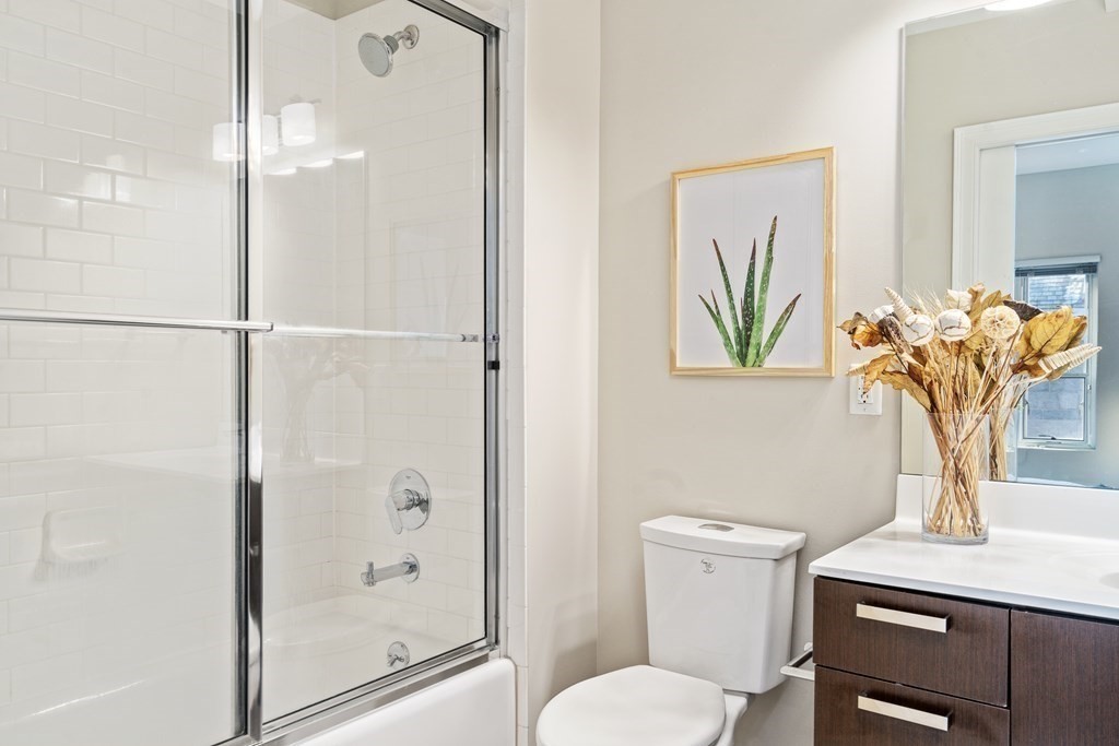 11 West Broadway, South Boston