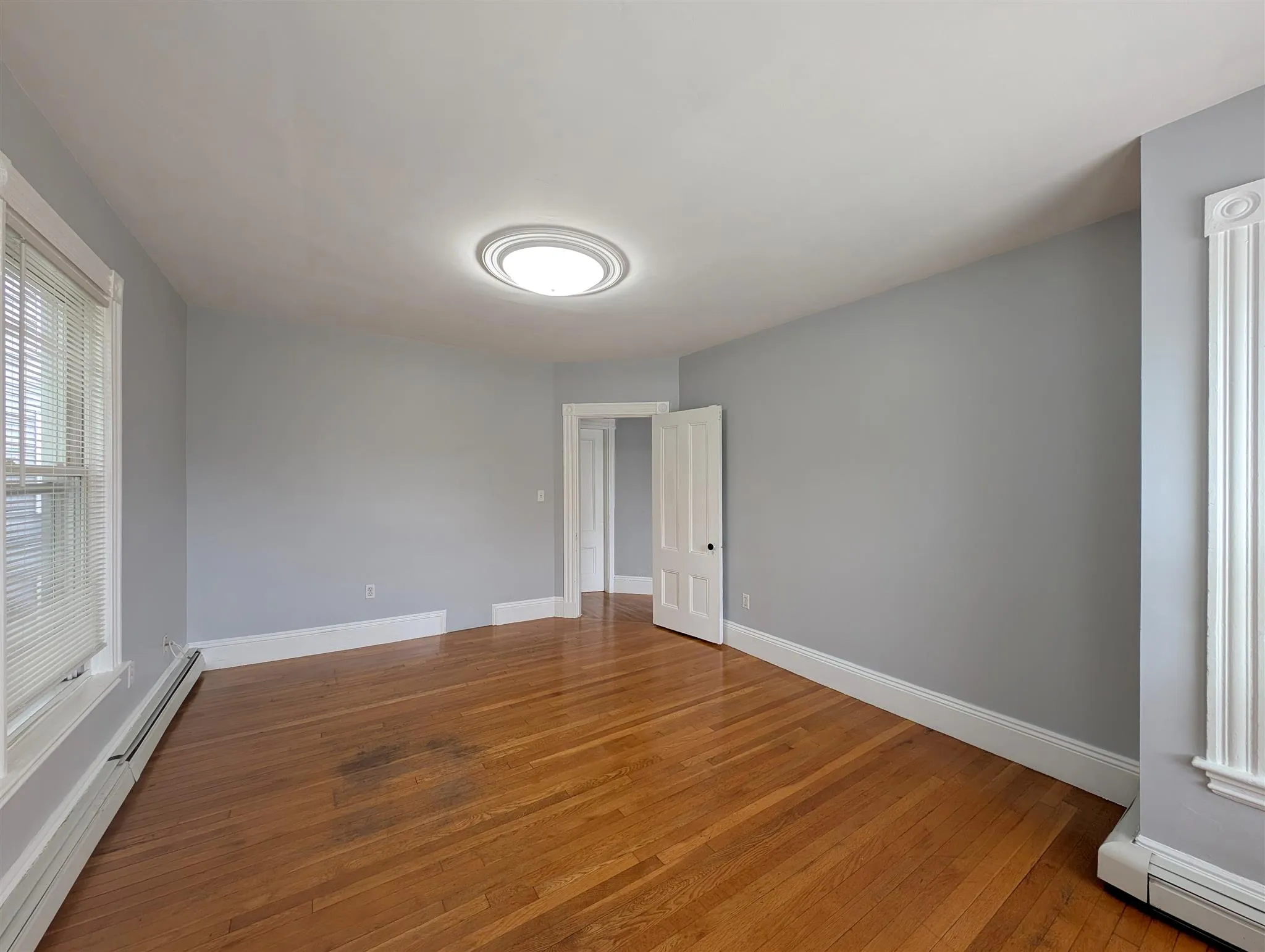 322 Beacon St, Ward Two