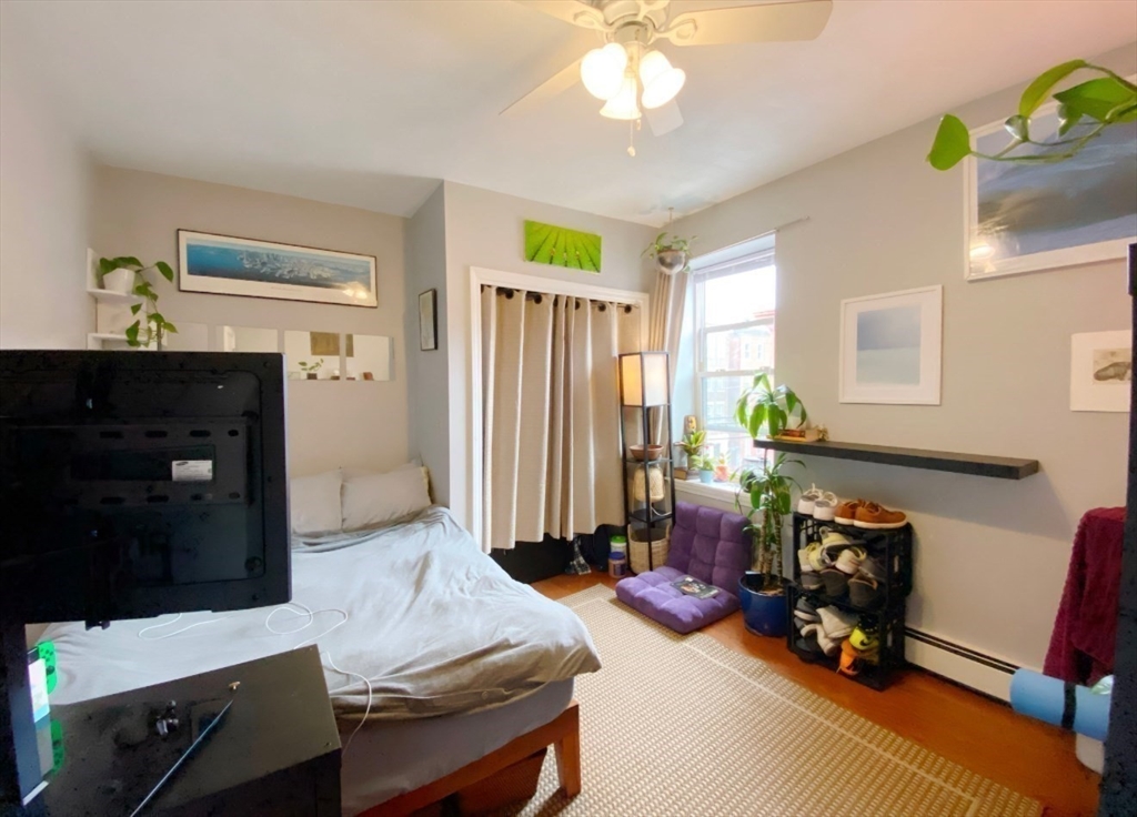 149 Cottage, East Boston