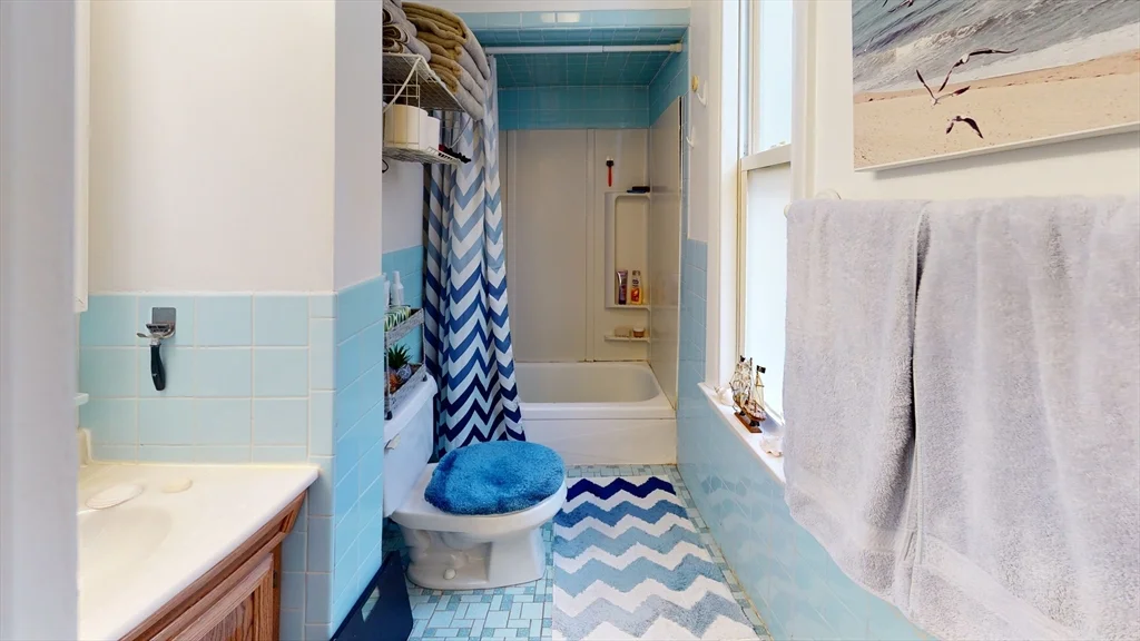 96 Sheridan St, Jamaica Plain