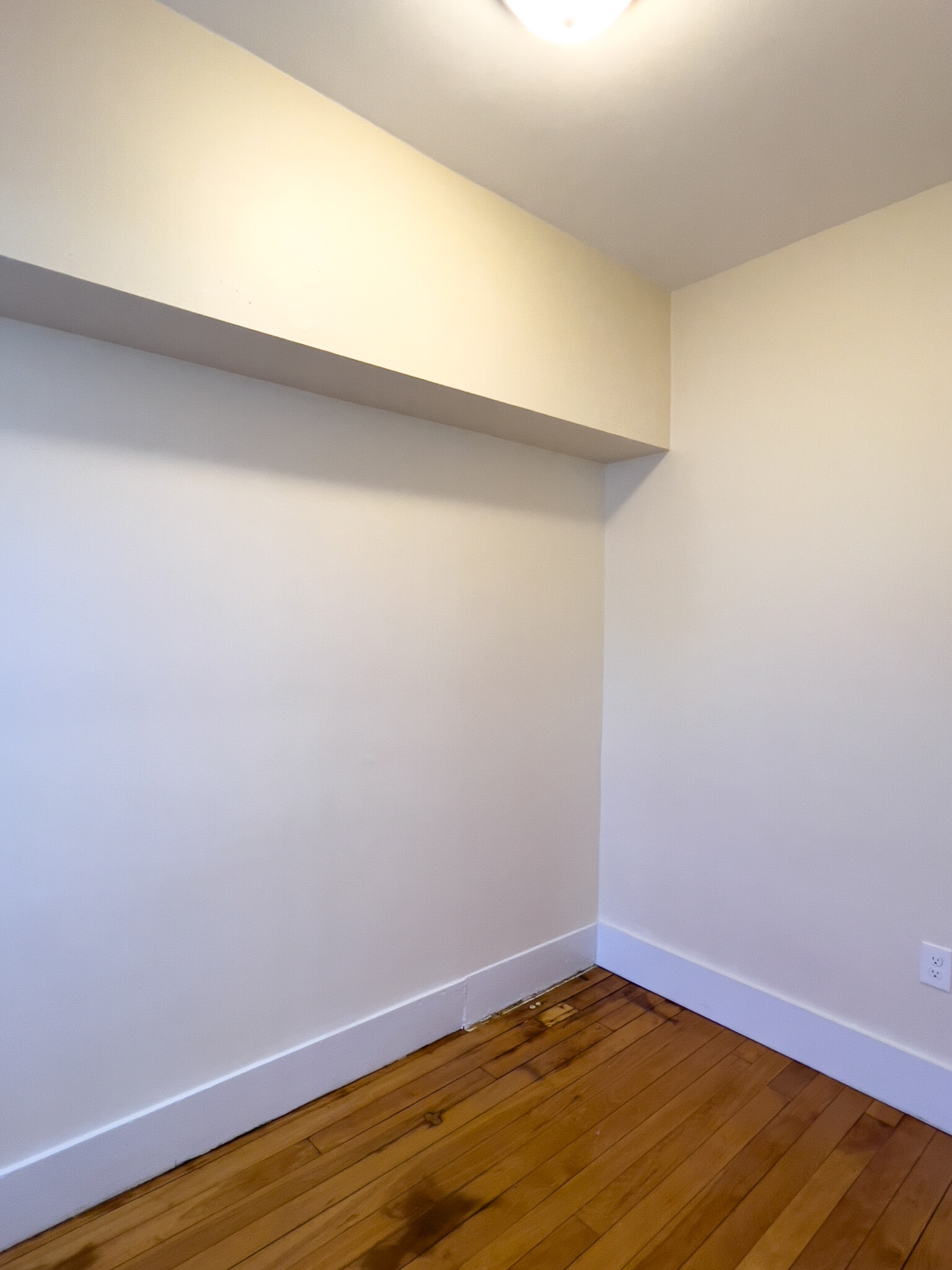 215 Harvard Ave, Brighton