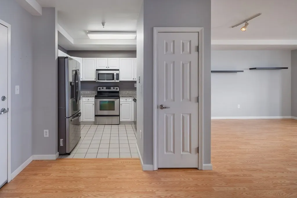 1 Cityview Ln, Quincy