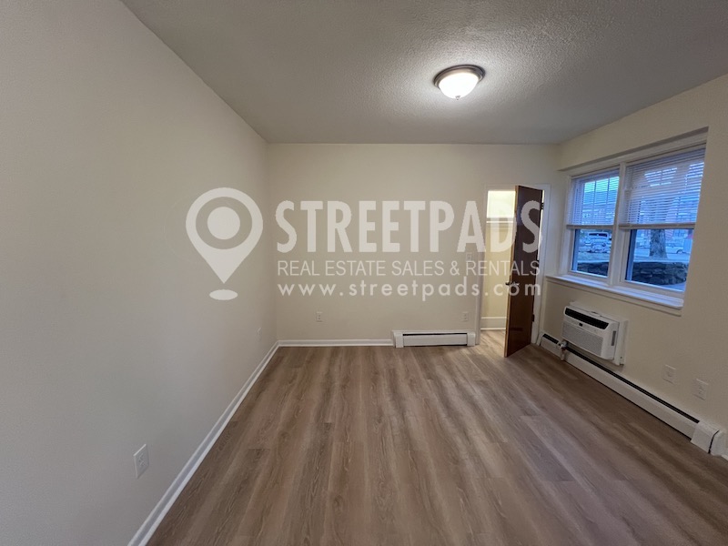 2018 Commonwealth Ave, Brighton