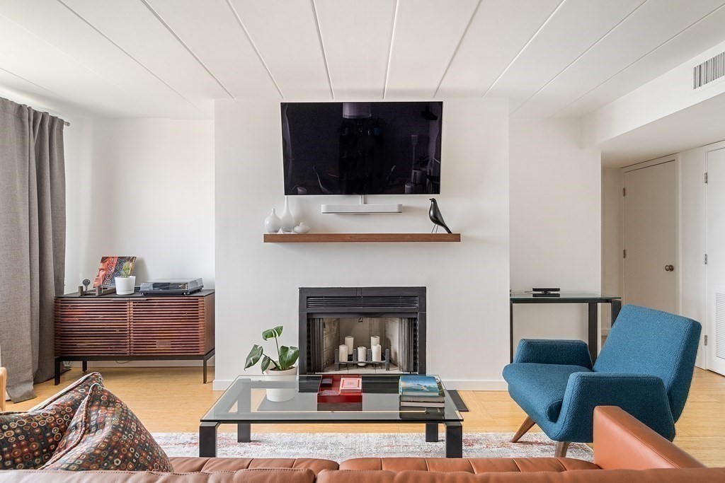 85 Brainerd Rd, Allston