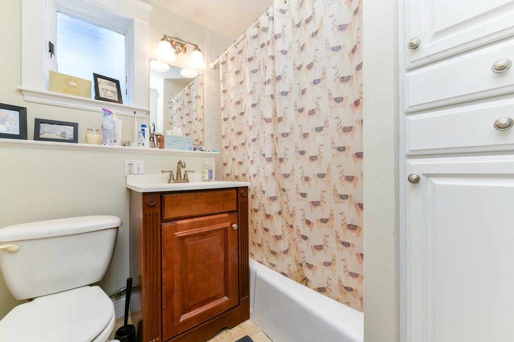 419 E 7th, South Boston