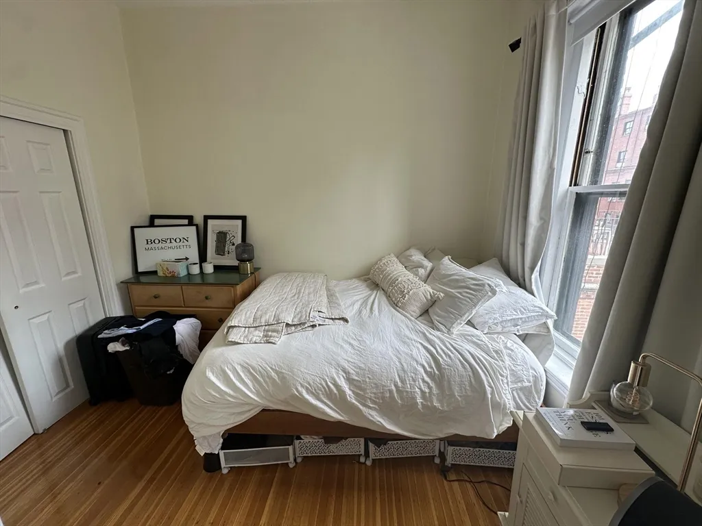 300 Marlborough St, Back Bay