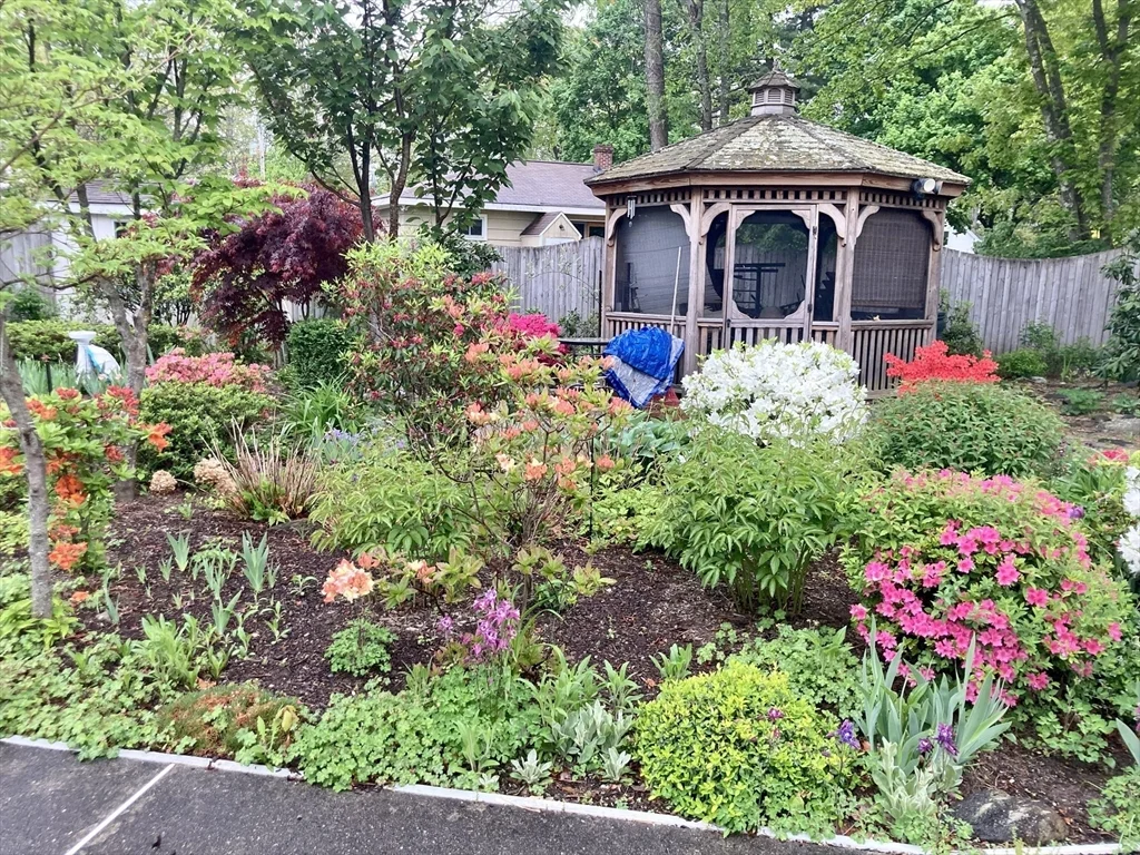 71-2 Chapel St, Shirley