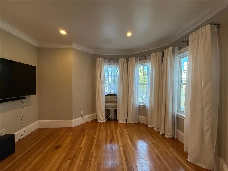 11 Beech St, North Cambridge