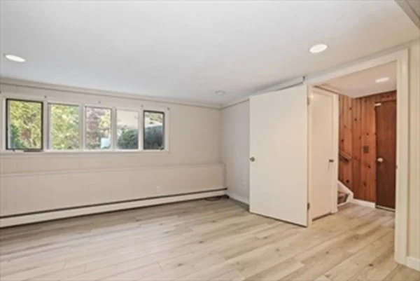 11A Centre Ln, West Roxbury